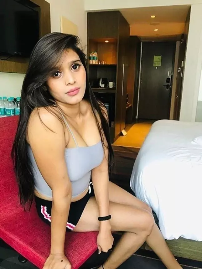 कॉल गर्ल्स सर्विस तिरुतणी